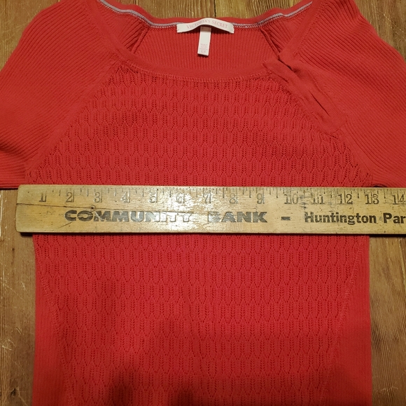 Victoria's Secret Knit Red Sweater Hook and Eye Shoulder Detail sz Small fitted - Picture 7 of 10